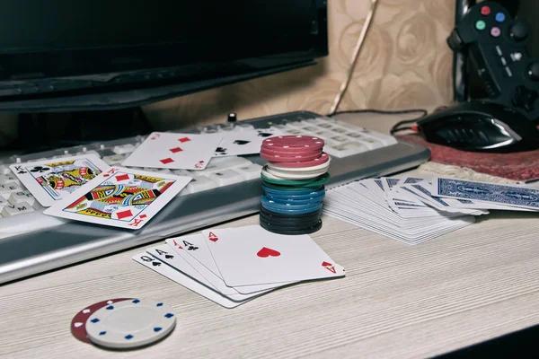 Online Poker and the Power of Positive Thinking